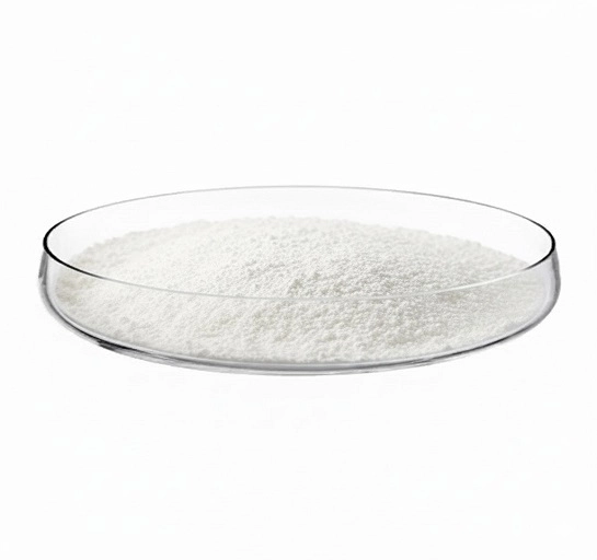 white creatine monohydrate powder